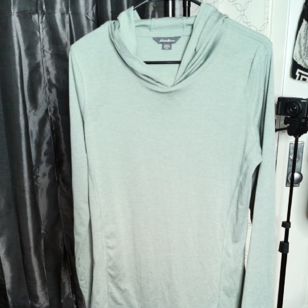 Eddie Bauer Sage Green Hooded Top